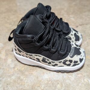 Air Jordan 11 Animal Instinct Balck-white #D03856-010 Toddler Size 6C No Box
